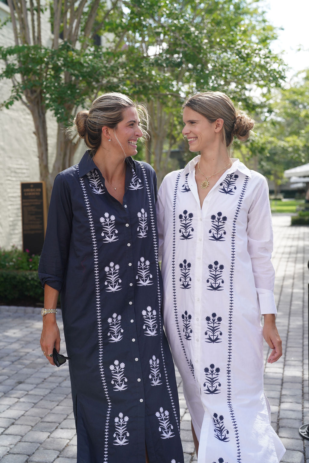 Cat Embroidered Maxi Dress White / Navy